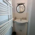 Le Hutteau شقة *