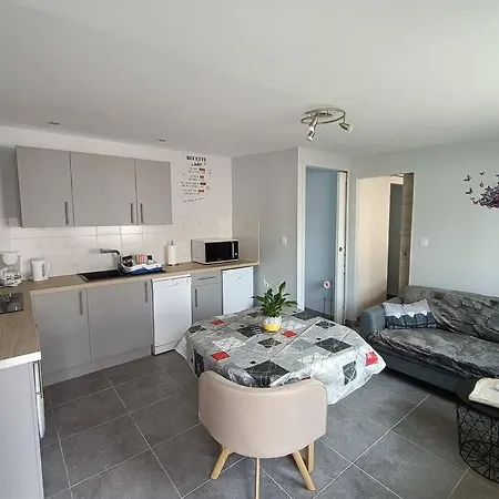 Апартаменты Le Hutteau